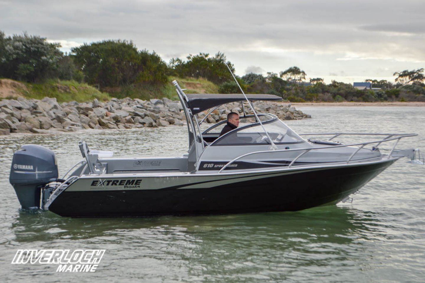 Extreme 645 Sports Fisher Plate Boat